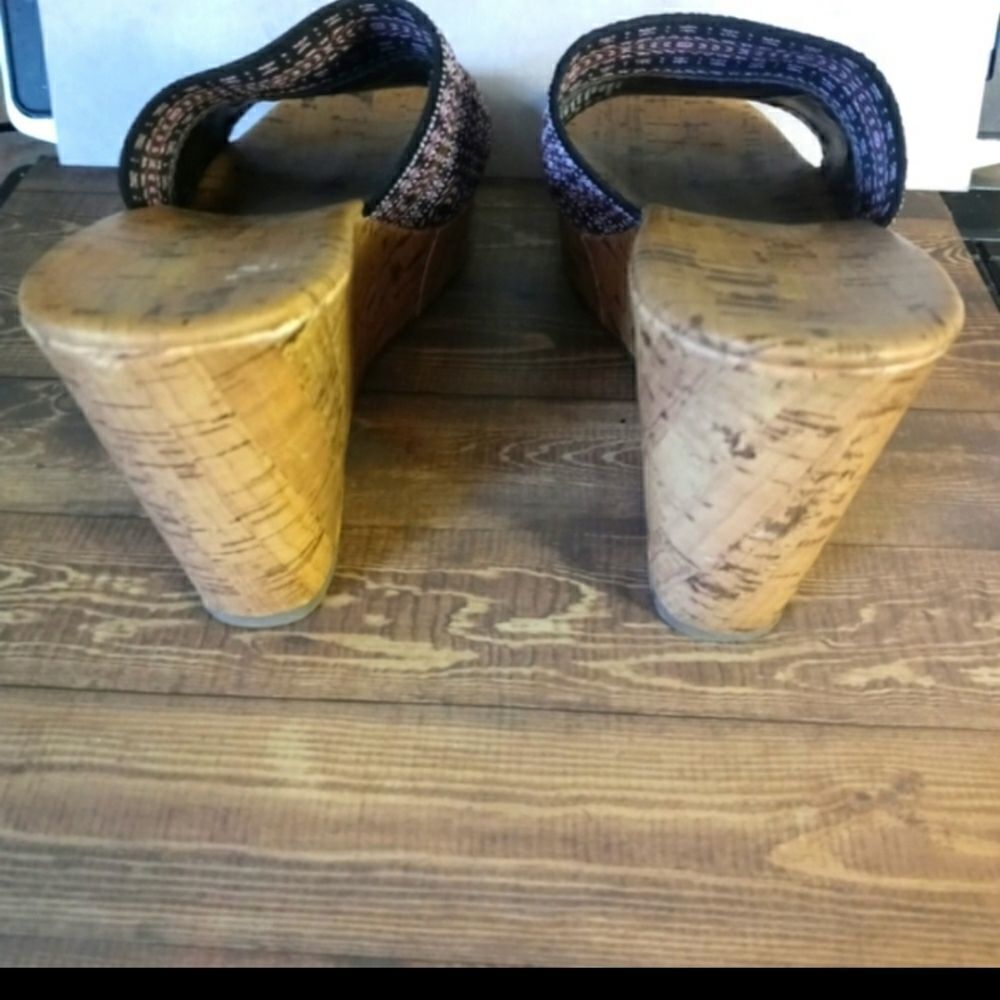 Montego Bay Club Multi Colored Cork Wedge Sandals Sz 8.5 - Picture 8 of 9